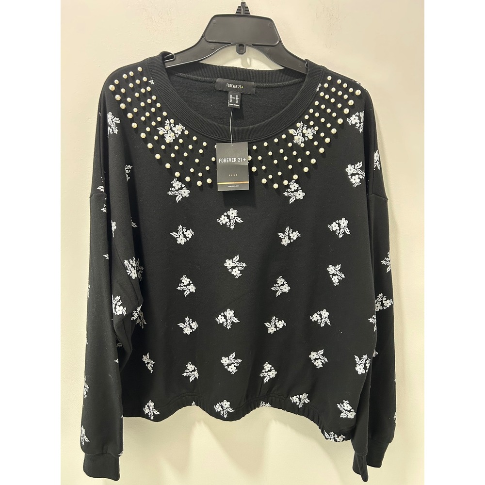 Forever 21+ NWT Womens 2X Black Floral Pearl Embellished Fleece Sweatshirt New